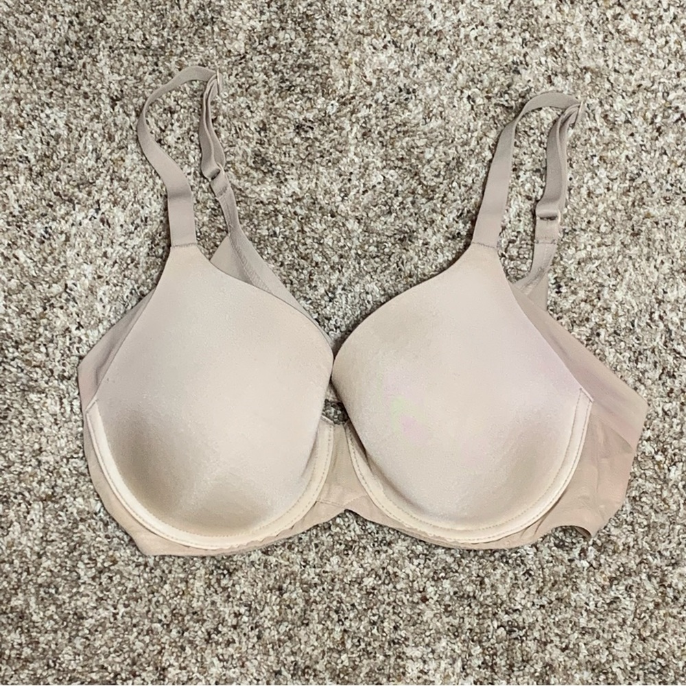 Women’s Wacoal Size 34C Lightly Lined Underwire Nude Bra